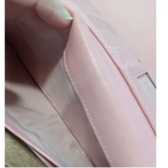 👉LAST CHANCE‼️ Vtg. COACH Soho Pleated Pink Leather Wallet - Picture 14 of 16